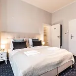 Rent Like Home - Serenity - Old Town