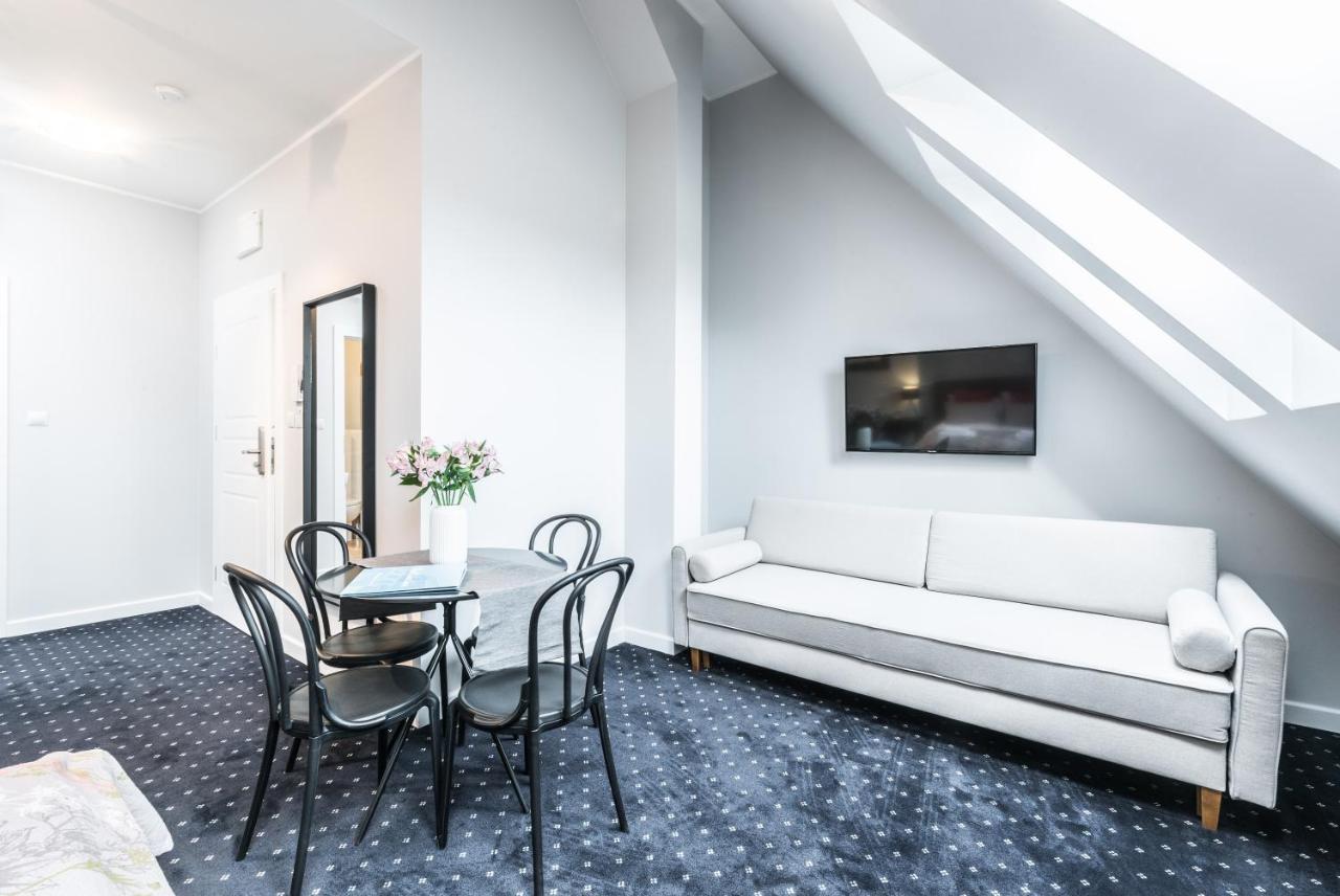 Aparthotel Rent Like - Serenity - Old Town 3*